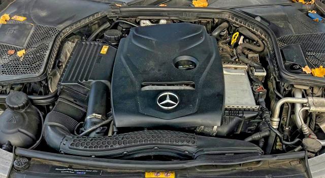 Продажа на аукционе авто 2017 Mercedes-benz C 300 4mat, vin: 55SWF4KBXHU216920, номер лота: 97963395