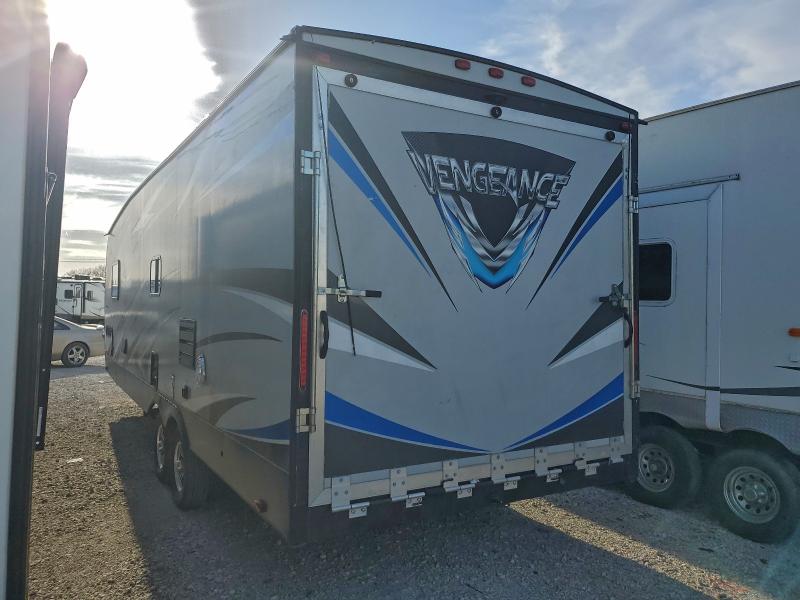 95646355 :رقم المزاد ، 4X4TVGB29JR502017 vin ، 2018 Forest River Vengeance مزاد بيع
