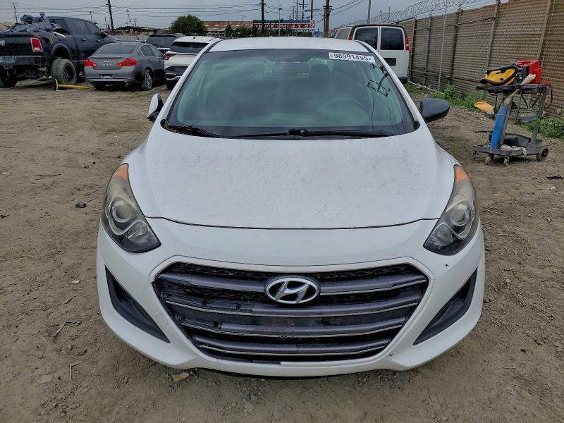 98991455 :رقم المزاد ، KMHD35LH6HU380663 vin ، 2017 Hyundai Elantra Gt مزاد بيع
