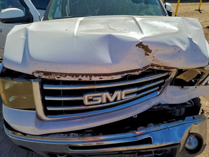 94963135 :رقم المزاد ، 3GTP1WE08DG227011 vin ، 2013 Gmc Sierra مزاد بيع