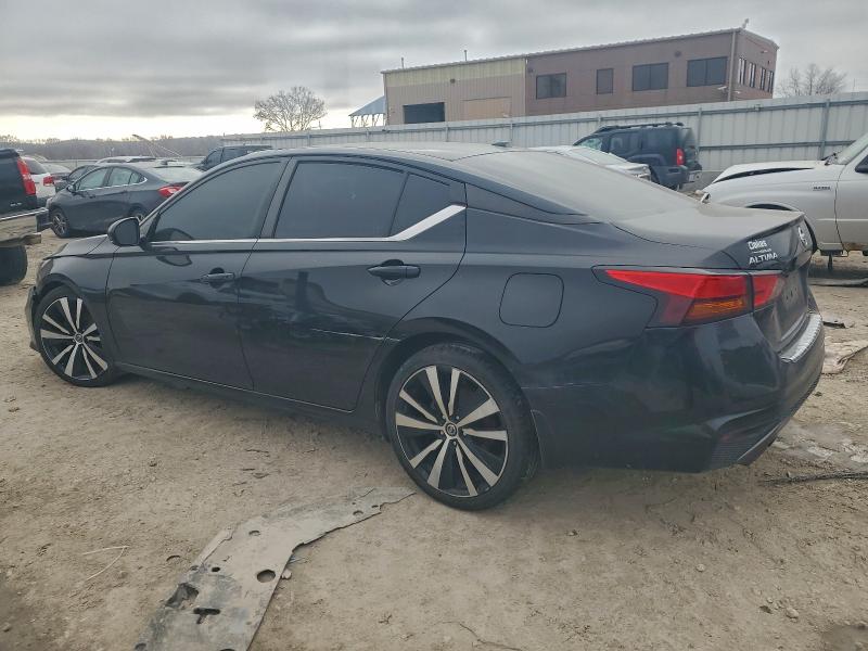 Продаж на аукціоні авто 2019 Nissan Altima, vin: 1N4BL4CV9KN321190, номер лоту: 95983405