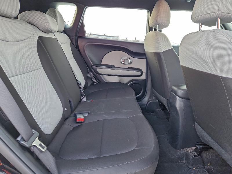 Продаж на аукціоні авто 2018 Kia Soul, vin: KNDJN2A23J7533888, номер лоту: 99121125