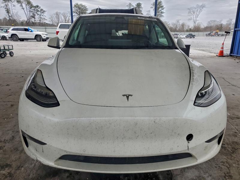 Продаж на аукціоні авто 2022 Tesla Model Y, vin: 7SAYGAEE0NF307379, номер лоту: 97961605