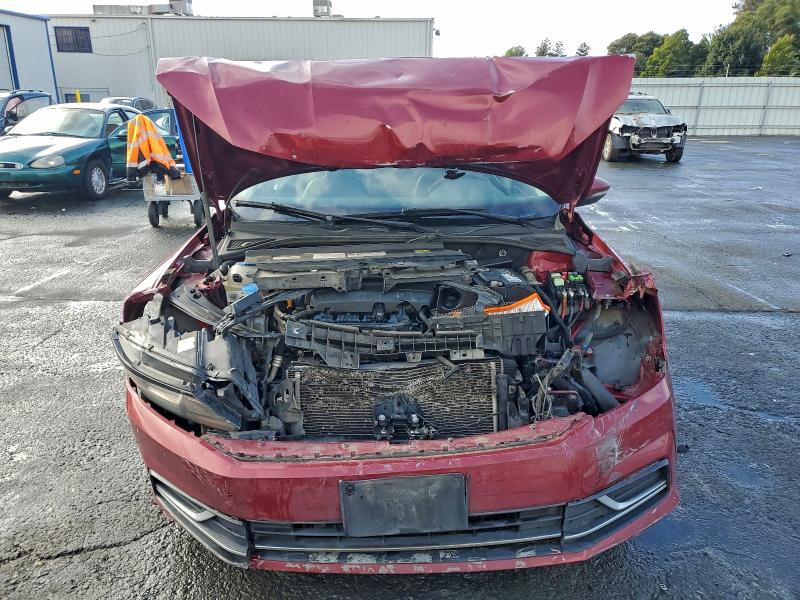 97237395 :رقم المزاد ، 1VWBT7A39GC016043 vin ، 2016 Volkswagen Passat مزاد بيع
