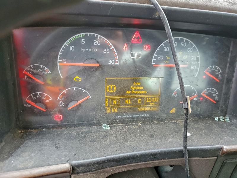 Продаж на аукціоні авто 2017 Volvo Vnl, vin: 4V4N19DG1HN981652, номер лоту: 97028175