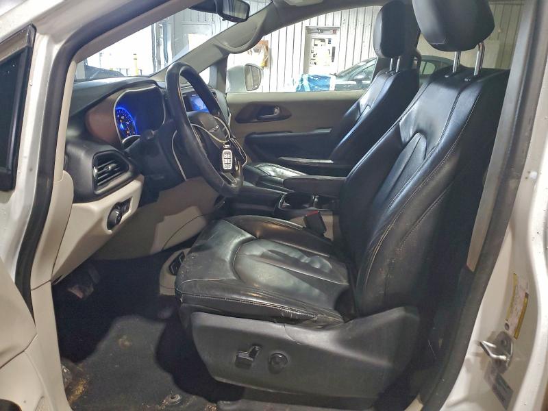 96149695 :رقم المزاد ، 2C4RC1BG2HR520958 vin ، 2017 Chrysler Pacifica مزاد بيع