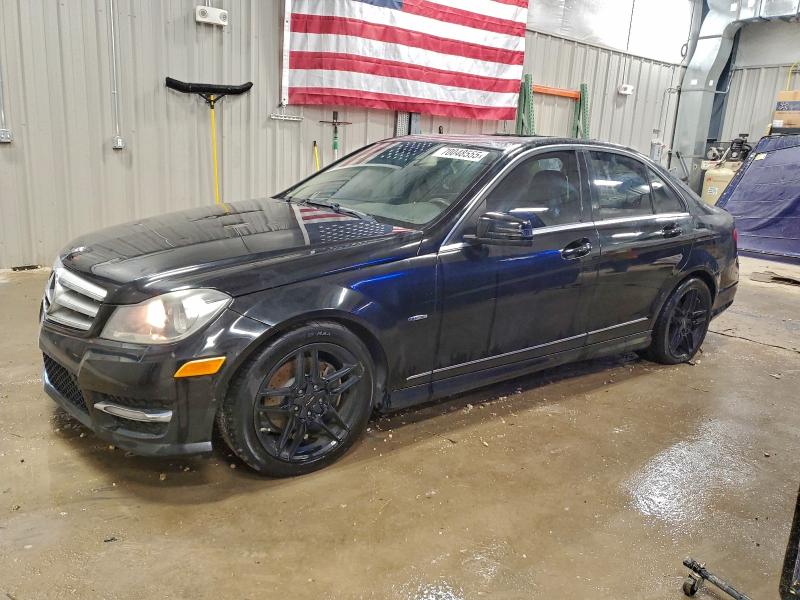 70048555 :رقم المزاد ، WDDGF4HB3CR238893 vin ، 2012 Mercedes-benz C مزاد بيع