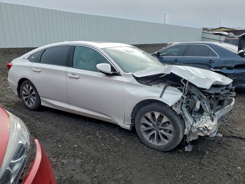 2018 Honda Accord მანქანა იყიდება აუქციონზე, vin: 1HGCV1F44JA263281, აუქციონის ნომერი: 93075915