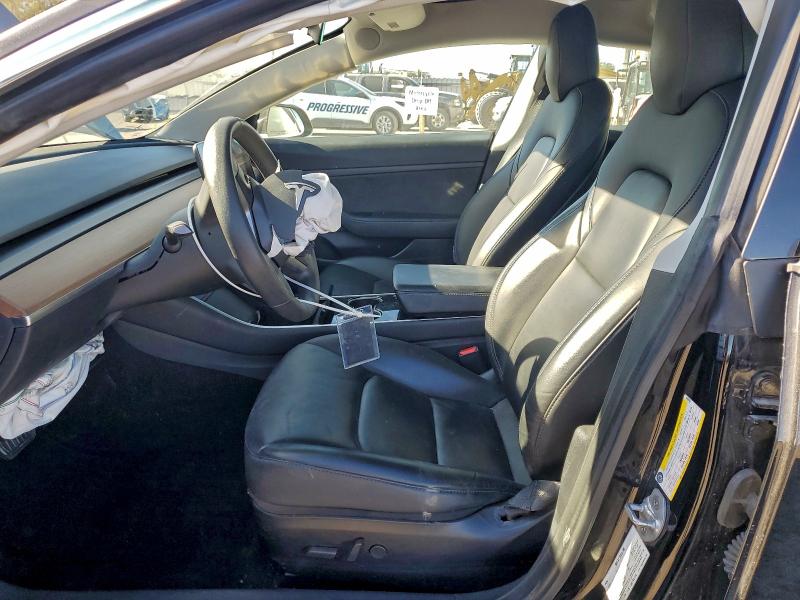 2020 Tesla Model 3 მანქანა იყიდება აუქციონზე, vin: 5YJ3E1EA9LF643720, აუქციონის ნომერი: 94926155