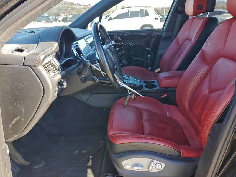 99104295 :رقم المزاد ، WP1AB2A55HLB10068 vin ، 2017 Porsche Macan مزاد بيع