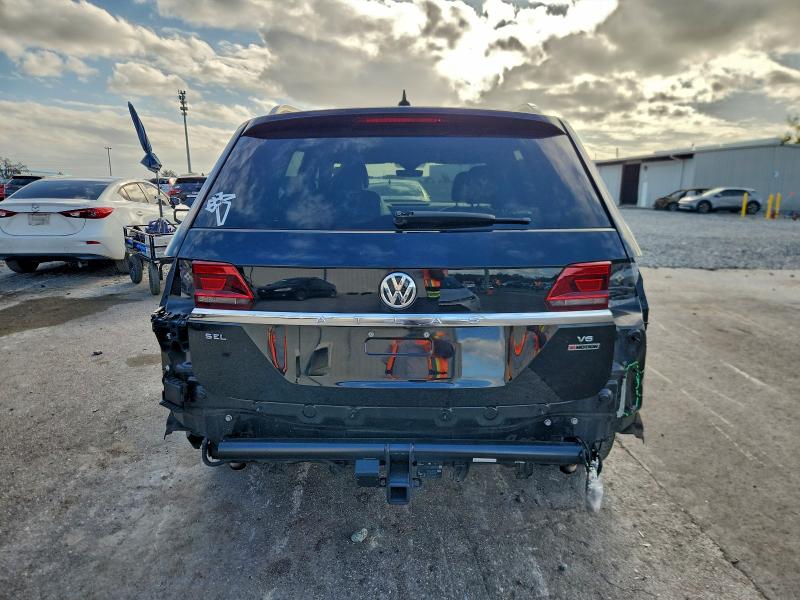 2018 Volkswagen Atlas მანქანა იყიდება აუქციონზე, vin: 1V2RR2CA5JC582334, აუქციონის ნომერი: 95723365