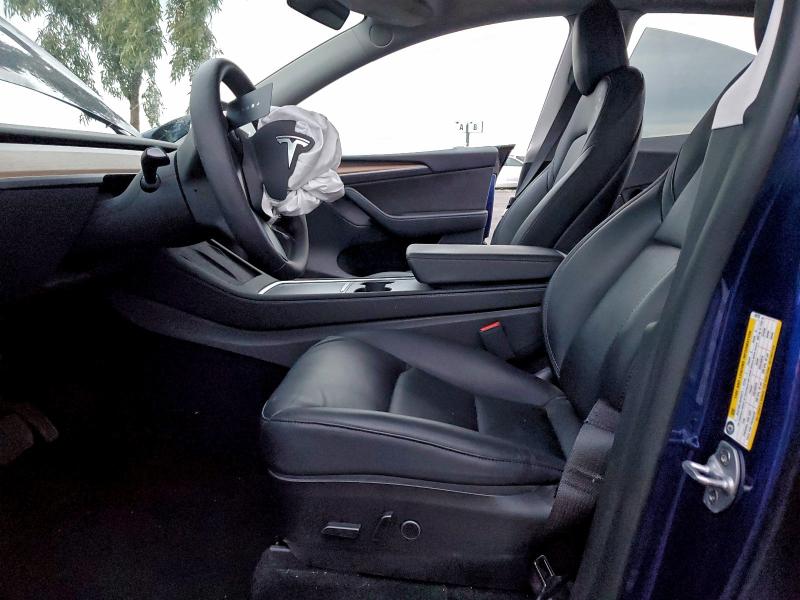 Продажа на аукционе авто 2022 Tesla Model Y, vin: 7SAYGAEE1NF549792, номер лота: 98250525