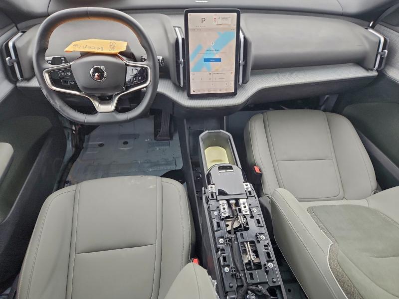 95276945 :رقم المزاد ، YV4EK3ZK3SS111183 vin ، 2025 Volvo Ex30 مزاد بيع