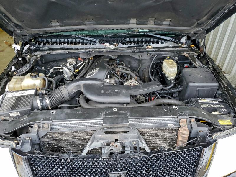 94689085 :رقم المزاد ، 3GYFK66N33G231530 vin ، 2003 Cadillac Escalade مزاد بيع