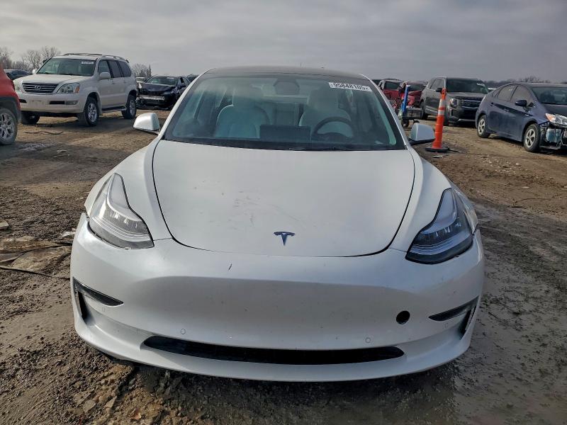 Продажа на аукционе авто 2022 Tesla Model 3, vin: 5YJ3E1EB2NF153809, номер лота: 95848105