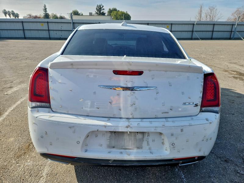 2016 Chrysler 300 მანქანა იყიდება აუქციონზე, vin: 2C3CCABT2GH208148, აუქციონის ნომერი: 95019225