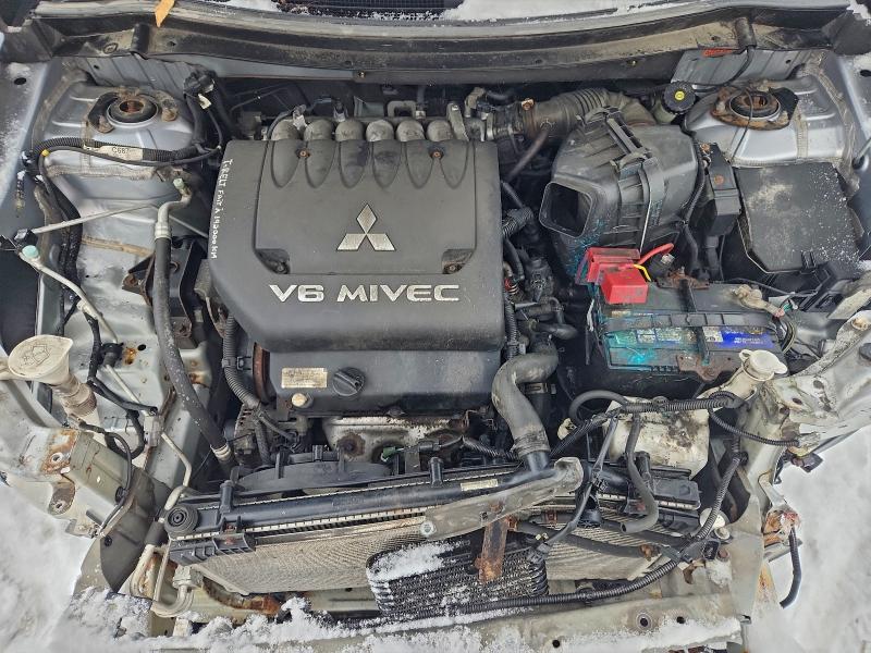96141105 :رقم المزاد ، JA4JZ3AX9FZ603700 vin ، 2015 Mitsubishi Outlander مزاد بيع