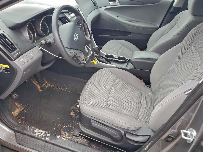 2013 Hyundai Sonata მანქანა იყიდება აუქციონზე, vin: 5NPEB4AC4DH568051, აუქციონის ნომერი: 95672445