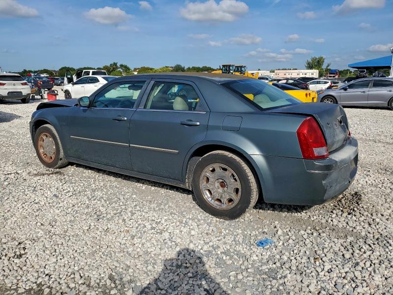 2006 Chrysler 300 მანქანა იყიდება აუქციონზე, vin: 2C3KA53G36H130696, აუქციონის ნომერი: 94924745