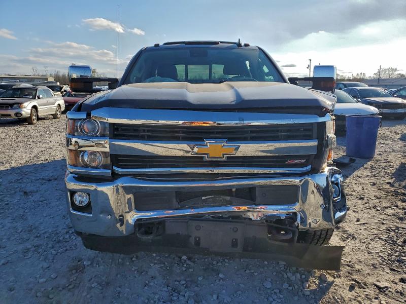Продаж на аукціоні авто 2015 Chevrolet Silverado, vin: 1GC4K0E83FF532505, номер лоту: 96209545