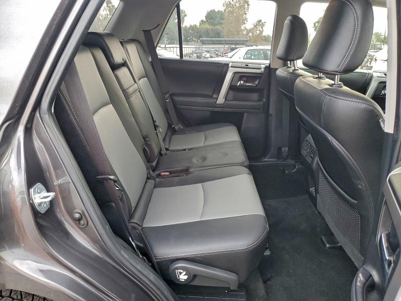 Aukcja sprzedaży 2021 Toyota 4runner Sr, vin: JTEFU5JR4M5240455, numer aukcji: 97796625