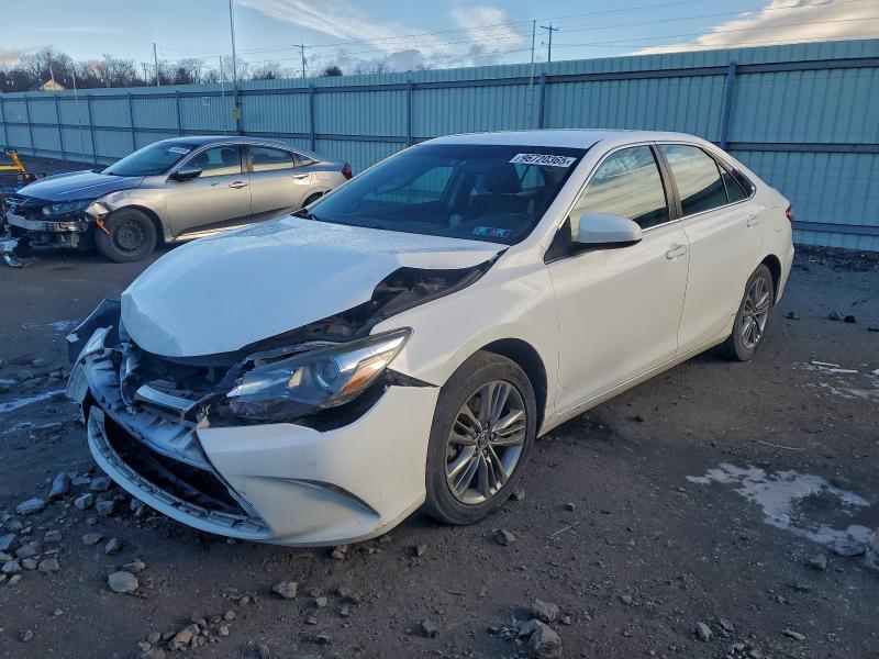 96720365 :رقم المزاد ، 4T1BF1FK5HU764545 vin ، 2017 Toyota Camry مزاد بيع