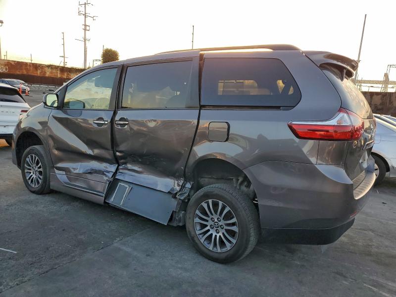 Продажа на аукционе авто 2019 Toyota Sienna, vin: 5TDYZ3DC4KS017088, номер лота: 94358505