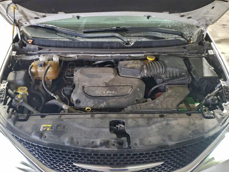 96149695 :رقم المزاد ، 2C4RC1BG2HR520958 vin ، 2017 Chrysler Pacifica مزاد بيع