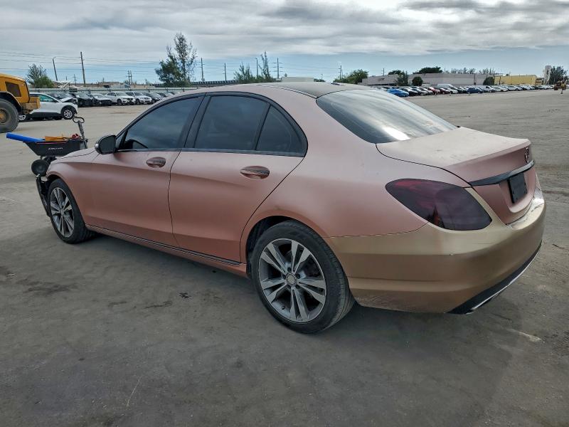 2015 Mercedes-benz C მანქანა იყიდება აუქციონზე, vin: 55SWF4KB1FU040479, აუქციონის ნომერი: 56408606