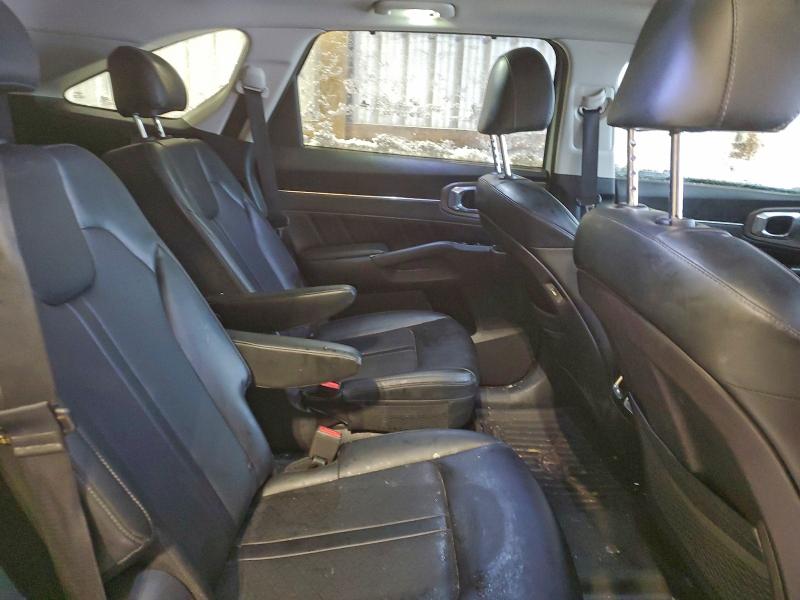 96156515 :رقم المزاد ، 5XYRHDLF2NG102490 vin ، 2022 Kia Sorento مزاد بيع