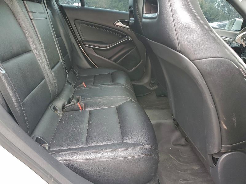 75280395 :رقم المزاد ، WDDSJ4EBXFN184372 vin ، 2015 Mercedes-benz Cla 250 مزاد بيع