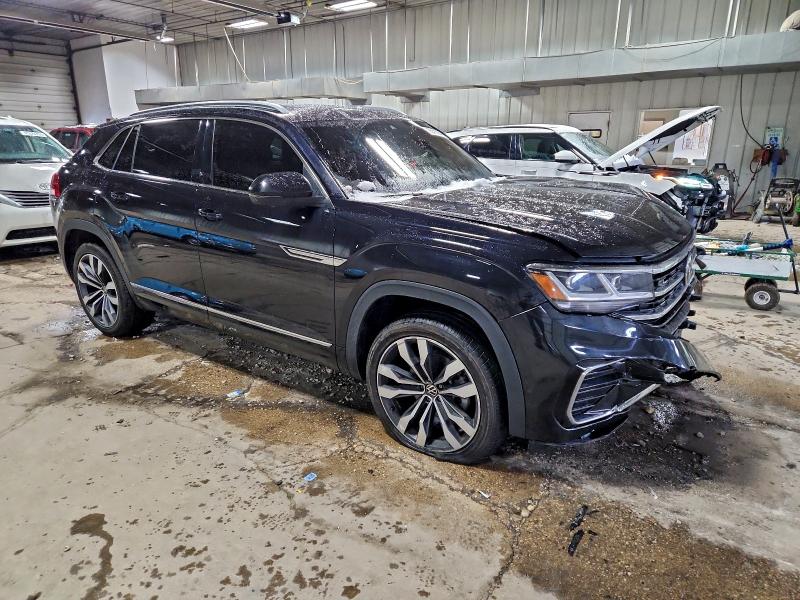 2020 Volkswagen Atlas Cross Sport მანქანა იყიდება აუქციონზე, vin: 1V2TE2CA4LC224436, აუქციონის ნომერი: 95417045