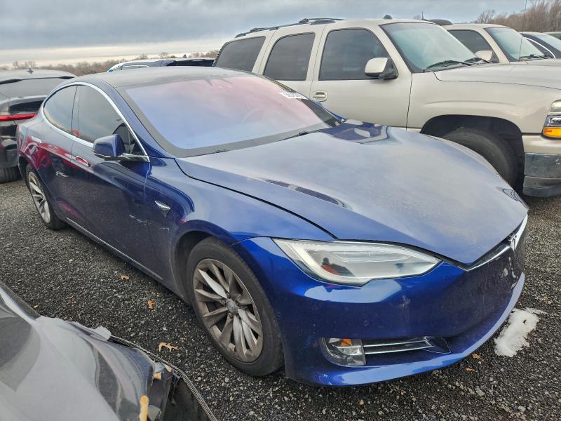 2017 Tesla Model S მანქანა იყიდება აუქციონზე, vin: 5YJSA1E11HF223335, აუქციონის ნომერი: 96519765