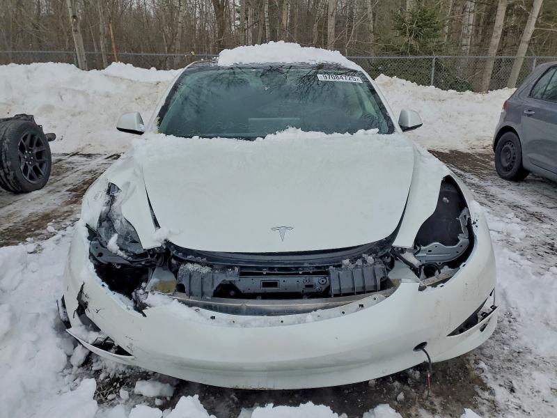 Продажа на аукционе авто 2022 Tesla Model 3, vin: 5YJ3E1EB1NF123703, номер лота: 97084725