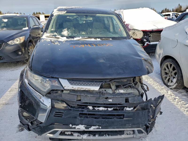 95447055 :رقم المزاد ، JA4AZ2A34LZ611609 vin ، 2020 Mitsubishi Outlander مزاد بيع