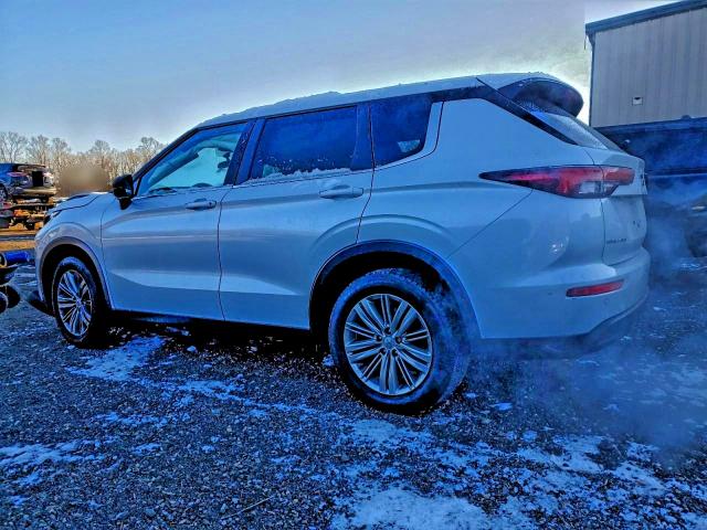 Продаж на аукціоні авто 2023 Mitsubishi Outlander, vin: JA4J3TA84PZ008281, номер лоту: 96885035