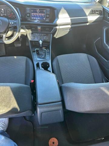 98726665 :رقم المزاد ، 3VWCB7BU3LM018829 vin ، 2020 Volkswagen Jetta S مزاد بيع