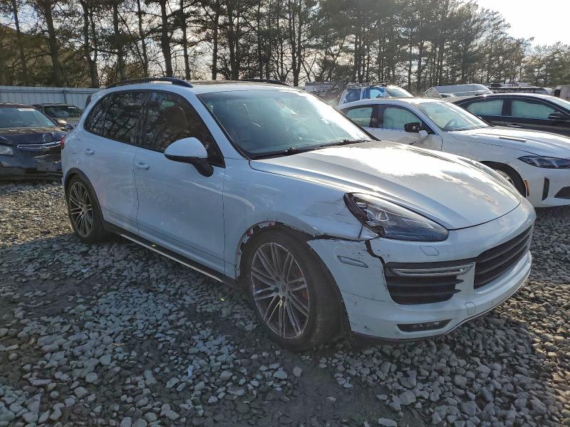 95248185 :رقم المزاد ، WP1AC2A26FLA82720 vin ، 2015 Porsche Cayenne Tu مزاد بيع