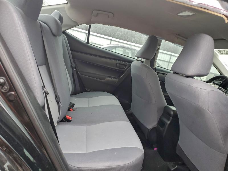Продажа на аукционе авто 2018 Toyota Corolla, vin: 5YFBURHEXJP771610, номер лота: 94445235