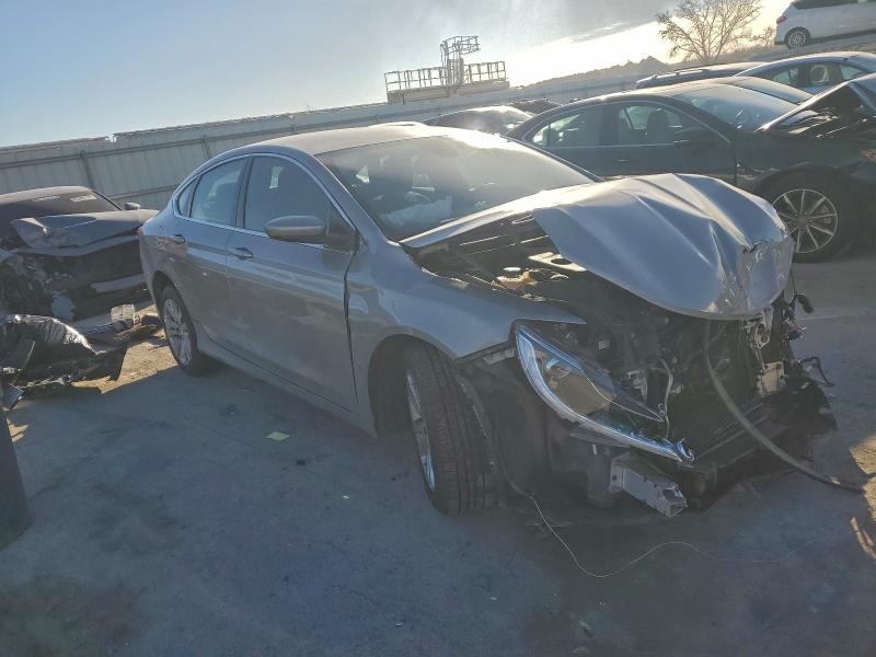 Продаж на аукціоні авто 2016 Chrysler 200, vin: 1C3CCCAB0GN136698, номер лоту: 97733265
