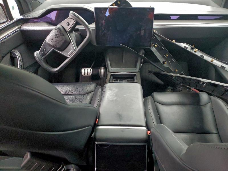96484365 :رقم المزاد ، 7SAXCBE64NF341055 vin ، 2022 Tesla Model X مزاد بيع