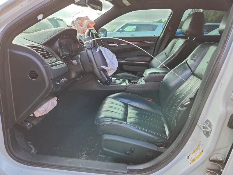 Продажа на аукционе авто 2019 Chrysler 300, vin: 2C3CCABG5KH585505, номер лота: 94662135