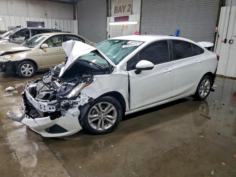 Auction sale of the 2019 Chevrolet Cruze, vin: 1G1BC5SM5K7108467, lot number: 96528425