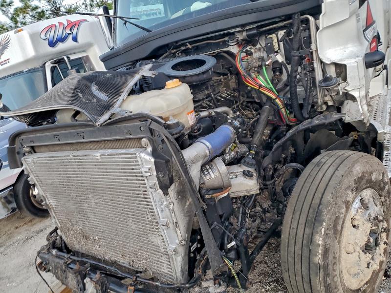 Продажа на аукционе авто 2024 Freightliner Cascadia 126, vin: 3AKJHHDR3RSVK8290, номер лота: 94920645