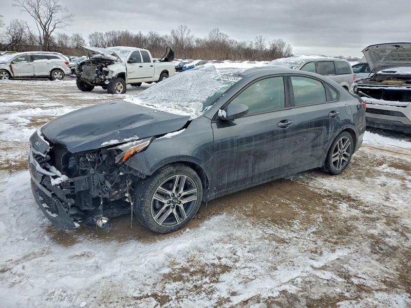 2019 Kia Forte მანქანა იყიდება აუქციონზე, vin: 3KPF34AD4KE016593, აუქციონის ნომერი: 94392755