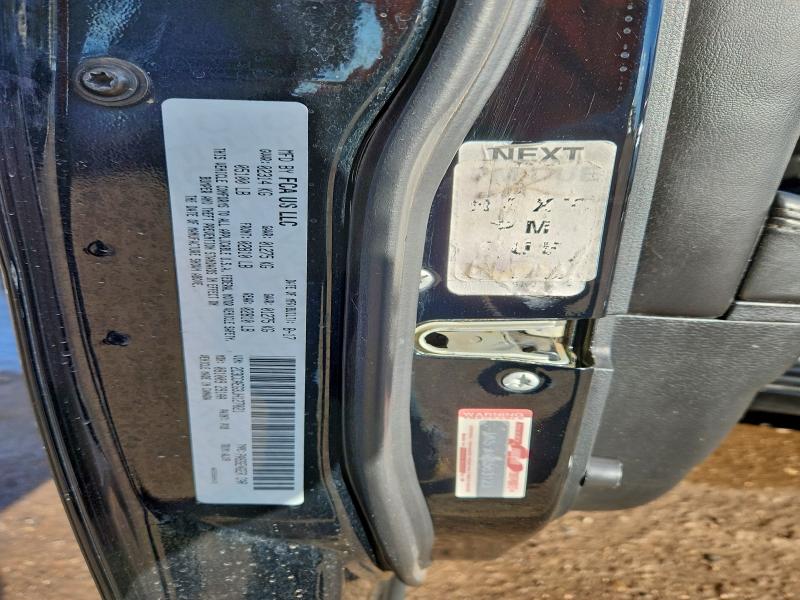 95033815 :رقم المزاد ، 2C3CCAEG3JH127021 vin ، 2018 Chrysler 300 مزاد بيع