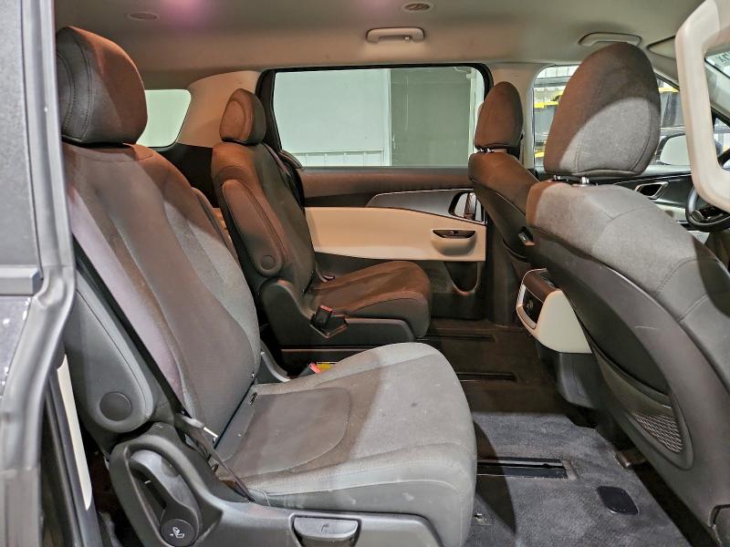 94685735 :رقم المزاد ، KNDNB4H38P6244976 vin ، 2023 Kia Carnival مزاد بيع