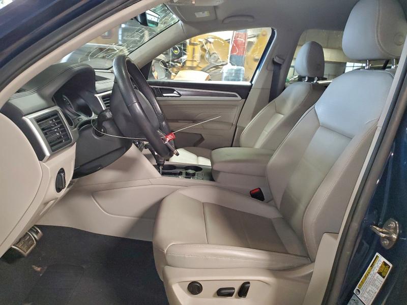 98815275 :رقم المزاد ، 1V2NR2CA1MC562343 vin ، 2021 Volkswagen Atlas Se مزاد بيع