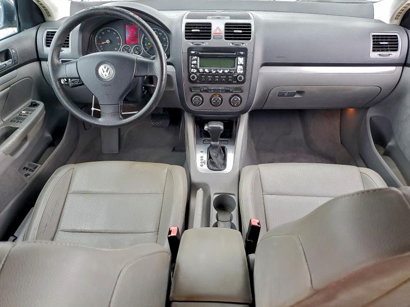 96246725 :رقم المزاد ، 3VWSF71K25M632757 vin ، 2005 Volkswagen New Jetta مزاد بيع