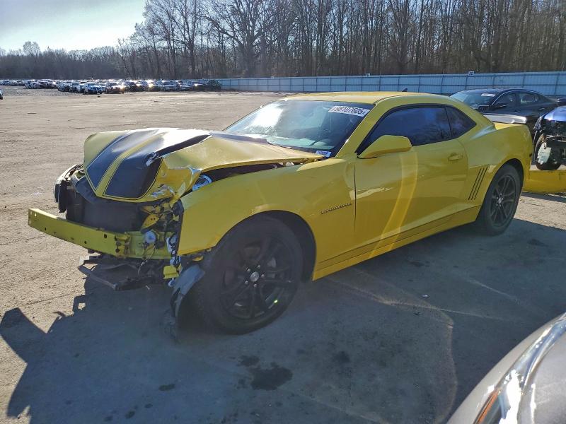 72576575 :رقم المزاد ، 2G1FB1E38F9178484 vin ، 2015 Chevrolet Camaro مزاد بيع